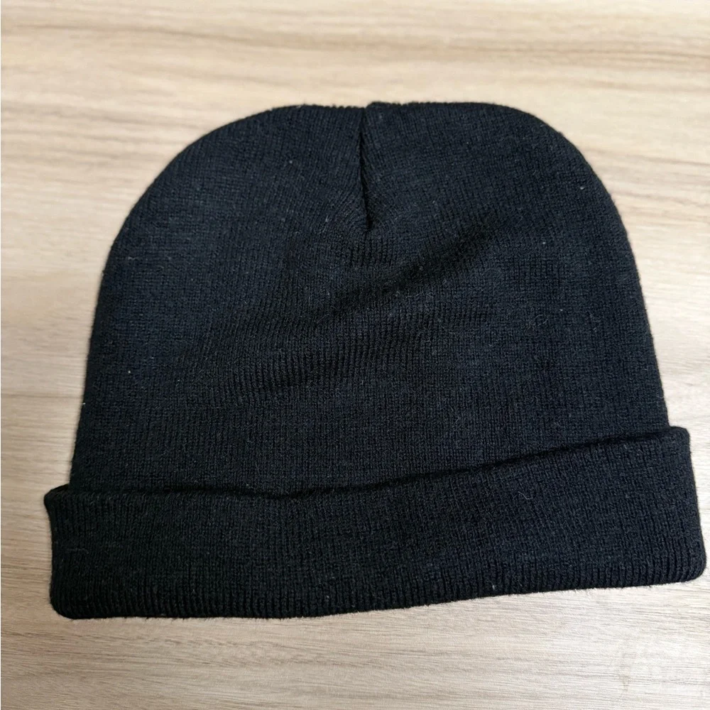 Disney Vintage Blacked Out Mickey Ears Embroidered Beanie Toque Winter Hat - Picture 2 of 4